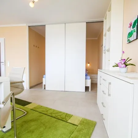 Haus Seehuette, Whg 313 아파트 쿡스하펜